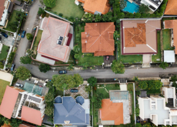 집값이 미친건가…주택 중간가 175만달러?