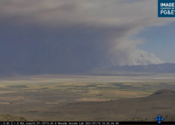 가주 산불 폭발적 양상…거대 구름 자체 번개 생성 