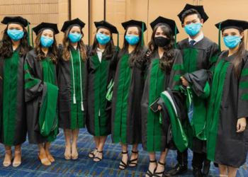 미 명문 의대, 인가 취소 위기..”어쩌다 이 지경”