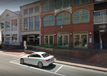 한인 남성 마사지사, 여성고객 성폭행 혐의 체포