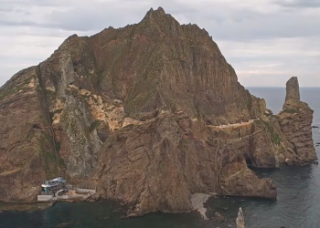 “아름다운 독도, 여기서 실시간으로  보세요”