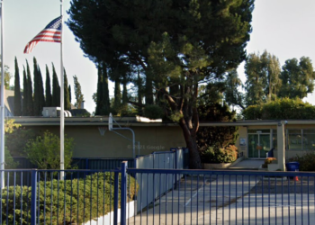 11개 한글학교 파업 예고 초유 사태… “총영사관 손 떼라”