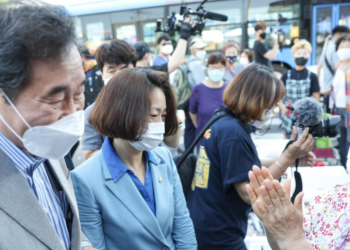 “타임·CNN억대광고, 경기도민과 무슨 관계있나?”