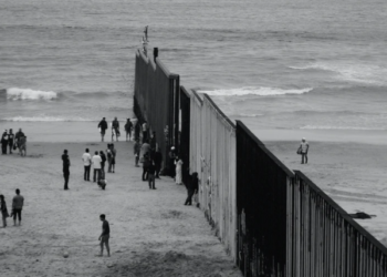 밀입국 폭발적 증가, 21년만에 최대..7월 21만명 체포