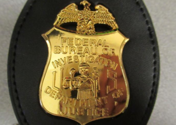 FBI 배지까지 중국서 위조, 밀반입.