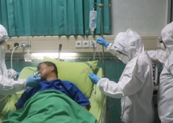 50세 이상 미접종자, 사망률 17배 높아..LA 접종 완료 55%