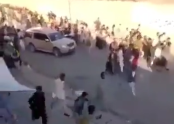 카불공항 자살폭탄 테러, 미군 12명 등 60여명 사망 대참사(영상)