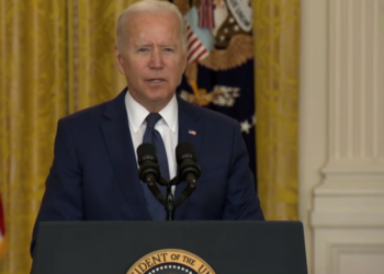 바이든, “용서하지 않을 것”IS에 군사보복 다짐..사망자 100여명 