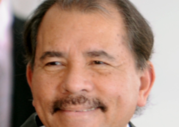 대통령 선거 앞두고 신문이 모두 사라진 나라