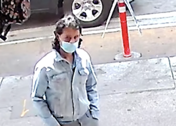 다운타운 잡화점 강도 공개 수배(현장영상)