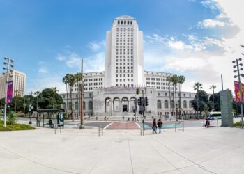 “LA 공무원 백신접종 10월까지 마쳐야” 마침내 의무화