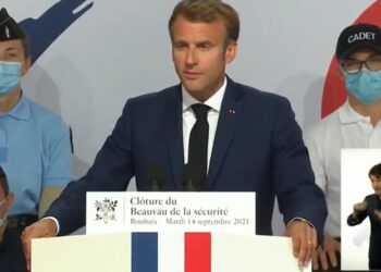 프랑스 격분, 미국 주재 대사 본국 소환