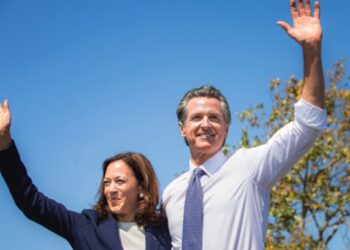 “생리대는 화장실 상비품” 캘리포니아, 공립학교 무료 비치 의무화