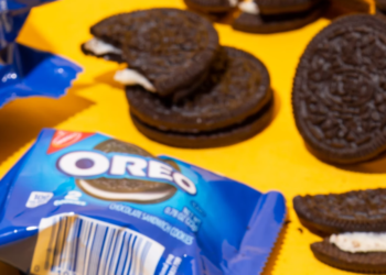 오레오 선풍적 인기..한 봉지가 1만달러까지, 왜?