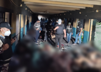 [2보]최악의 학살 폭동 사태, 사망자 100명대, 5명 참수