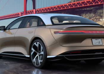 ‘테슬라 킬러’ 루시드, 첫 차 10월 출시..1회 충전 520마일