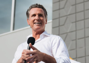 [개빈 뉴섬 주지사 특별기고] “백신 미접종자, 다른 이를 위험에 빠뜨린다”