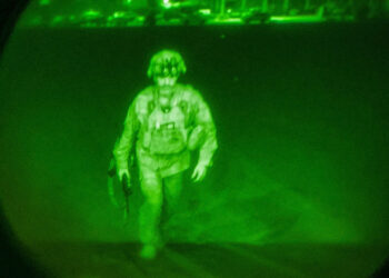 [감동 사진]”최후의 순간 마지막에 떠난 장군, 미국인 울렸다”