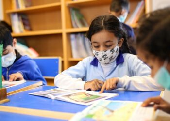 [LA/CA]밀접 접촉 학생도 등교 허용..격리조치 완화