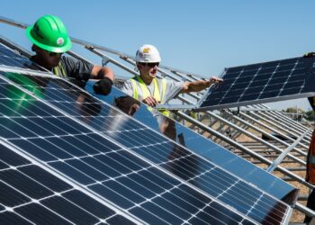 미국 전력 절반 ‘태양광 공급’..2050년까지