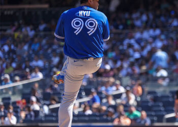 수염 깎고 간만에 환하게 웃다. 류현진 13승