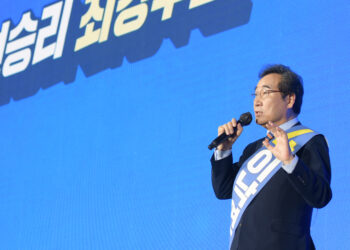 “희망의 불씨 발견” 이낙연, 이제부터 진검 승부