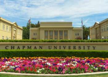 채프먼대 개강 1주 만에 학생 200여명 집단감염 사태