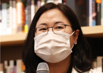 권경애 “사악한 이재명, 기득권 호구 아니면 결탁자..상상만도 끔찍”