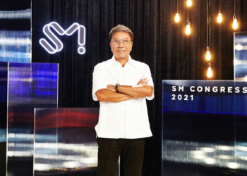 후계자 없는 이수만, SM 엔터 매각한다..CJ E&M 협상 중