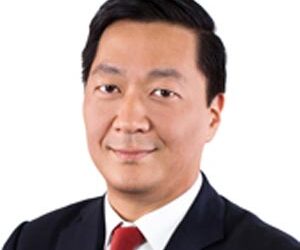 한인 조셉 배씨, 세계 3대 사모펀드 KKR 공동 CEO 취임