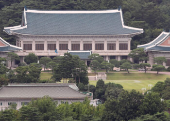 靑, 대장동에 ‘입장 없다→엄중 주시’ 기류 변화 왜?