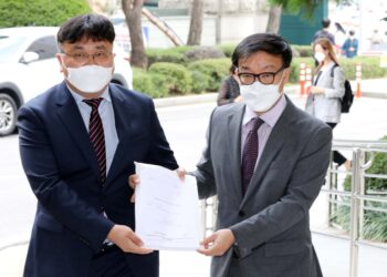 “이재명 당선 무효” 법원에 가처분 신청