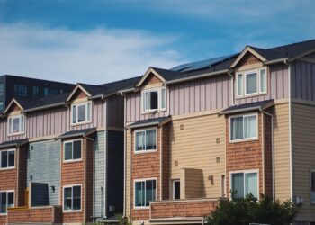 “갑자기 2주내 집을 비우라니.. 황당” HOA, 갑작스런 통보..이유 들어보니