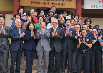 시니어센터 594일만에 재개관..새 학기 시작