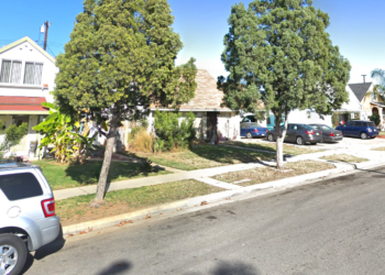 [OC]라미라다서 여성 배달부에 차량 총격..위티어서도