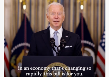 바이든 “인프라예산 통과, 기념비적 진전..수백만개 일자리 창출”