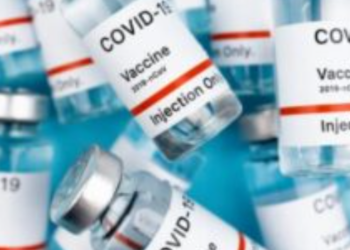 부스터샷 모든 성인으로 확대..화이자, 이번 주 신청