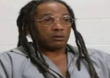 43년만에야 실현된 정의..목격자  증언 잘못으로 50년형 복역