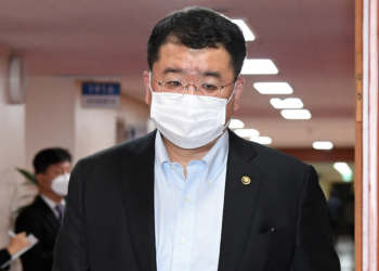 “종전선언 한미 이견 없다..조만간 결과 나올 것”