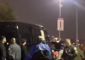 방탄소년단, LA 한인타운 떳다…들어간 곳은 6가 한인식당