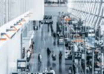 미국 몰려드는 항공여행객들..팬데믹 이후 최대, 19일 하루 220만명