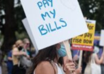 연방정부 계약자 최저임금 15달러..내년 1월부터