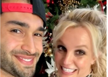 브리트니 스피어스의 12살 연하 약혼남