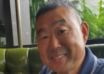 떼강도 사건 취재 중 무장 강도 총격, 아시아계 경호원 사망