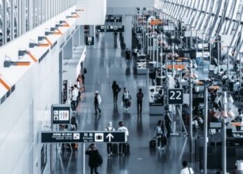 오늘(8일)부터 백신미접종자 미국 입국 금지