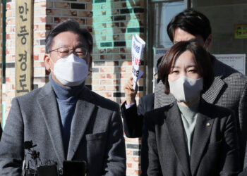 “성남국제마피아파 ‘인권보호단체’인가..이게 인권변호사?”