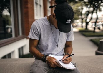 신규 실업수당 청구, 26.7만건..팬데믹 이후 최저