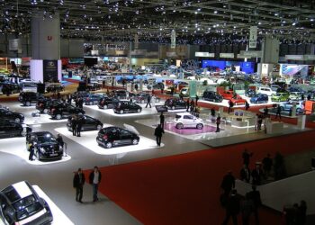 [특집] 2년 만에 개막 LA 오토쇼, 미래 대세는 전기 SUV…오토쇼 미래는 암울