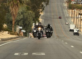 ‘오토바이 차선분할’ 왜 캘리포니아만 유일하게 합법일까