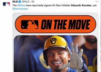 에스코바 뉴욕 메츠 유니폼 입는다.